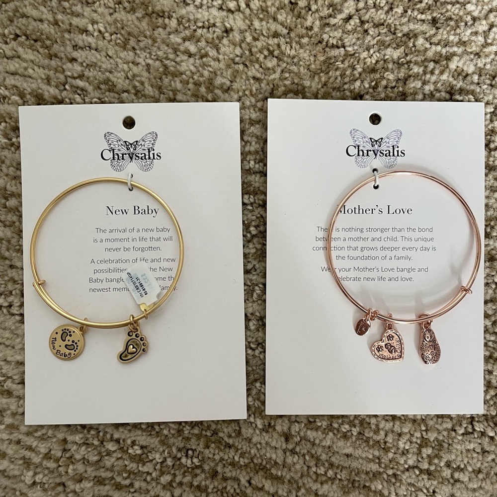 NWT BRACELETS Motherhood NEW BABY never worn NWT